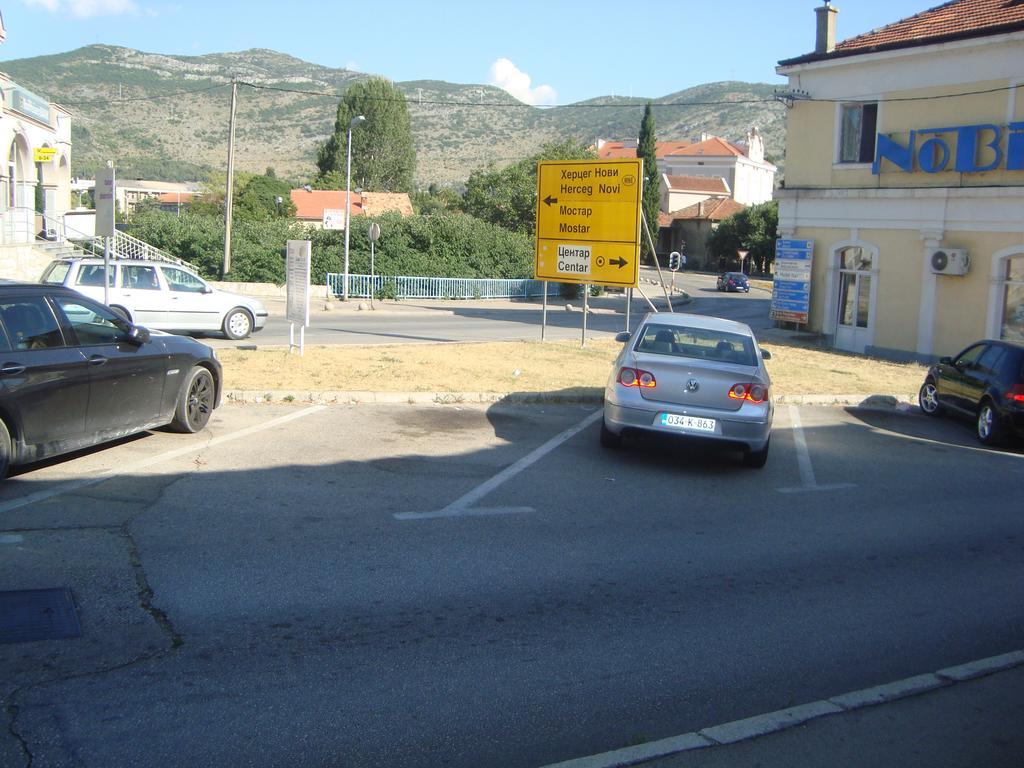 Studio Centar Sp Trebinje Eksteriør billede