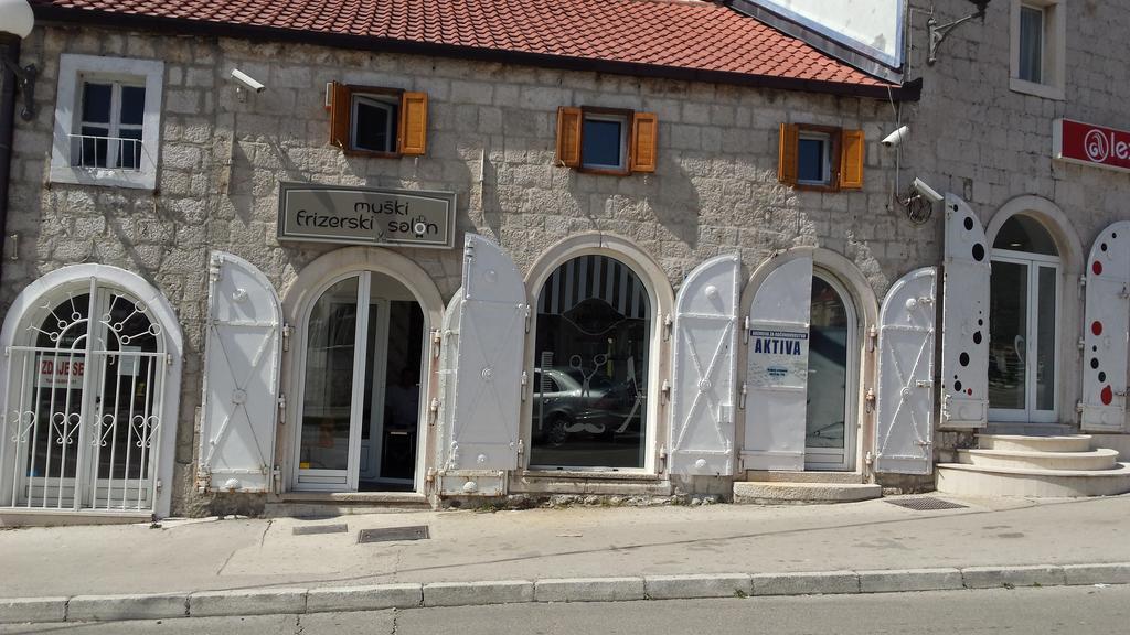 Studio Centar Sp Trebinje Eksteriør billede